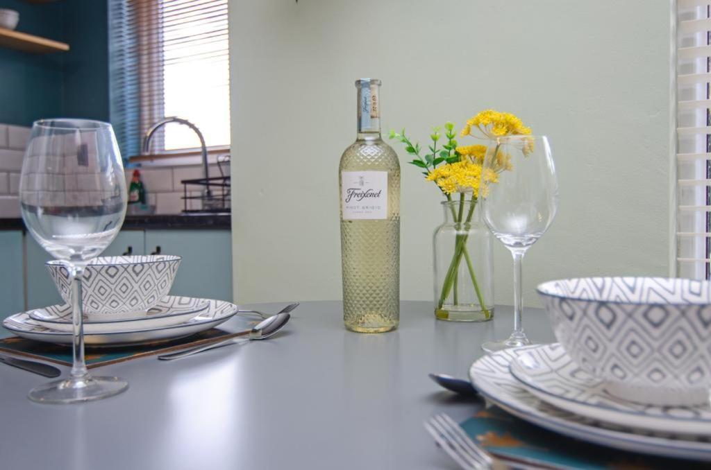 Cosy Lichfield Apartment Екстериор снимка