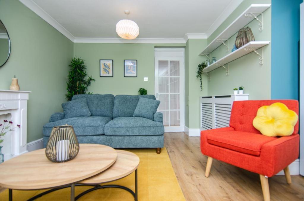 Cosy Lichfield Apartment Екстериор снимка